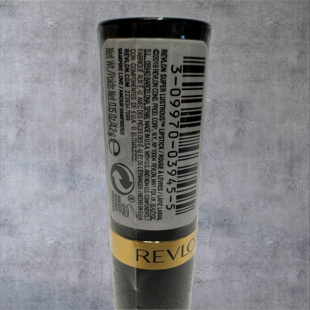 Revlon Super Lustrous Lipstick 0.15oz 777 Vampire Love New Sealed Crème Burgundy - Picture 3 of 3
